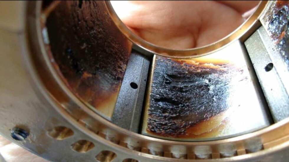 Lube Oil Varnish Detection and Control